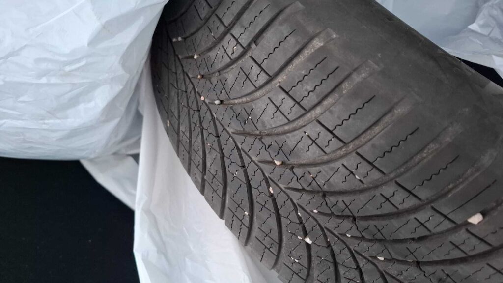 Dacia Duster 2022 Oranssi