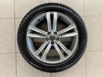 Volkswagen Taigo 2022 Musta