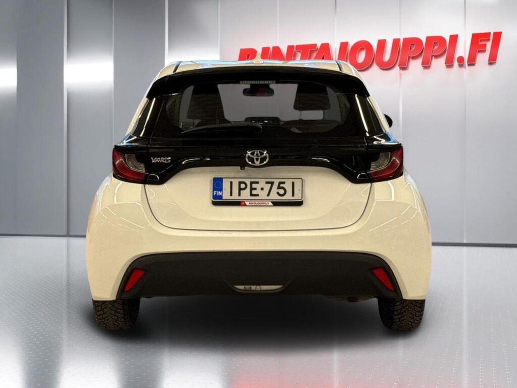 Toyota Yaris 2021 Valkoinen