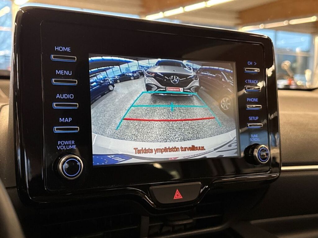 Toyota Yaris 2021 Valkoinen