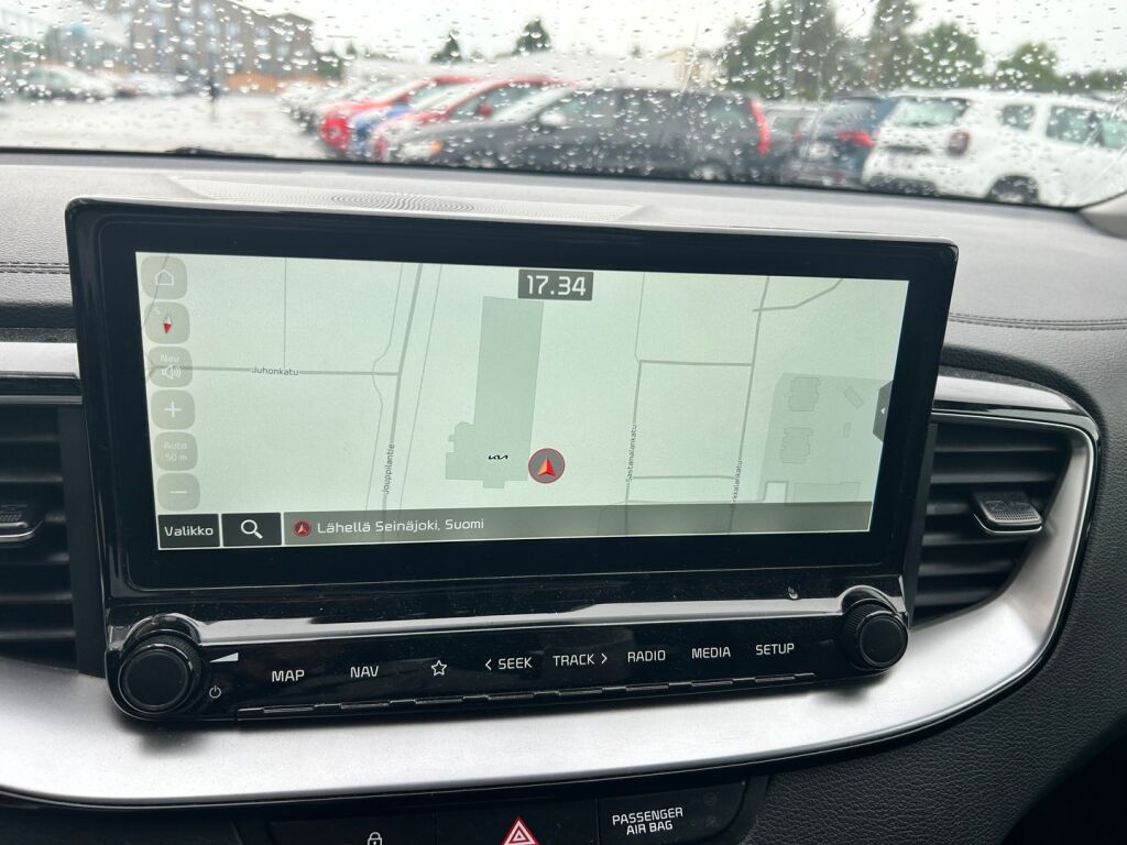 Kia XCeed 2022 Musta
