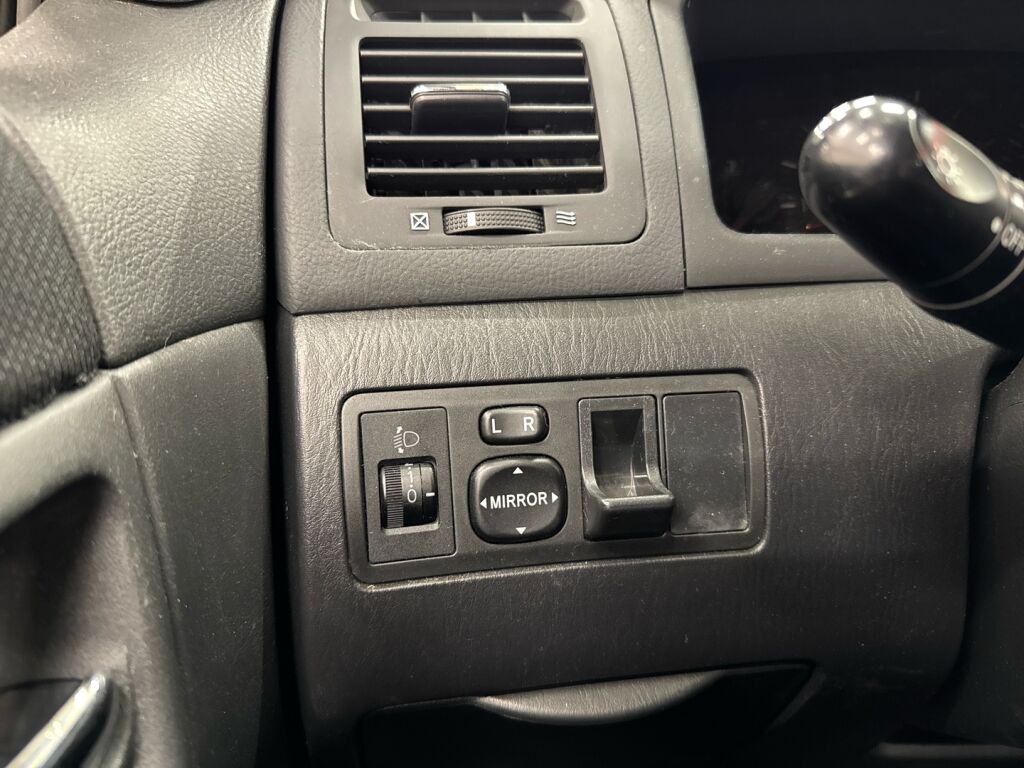 Toyota Corolla Verso 2002 Hopea