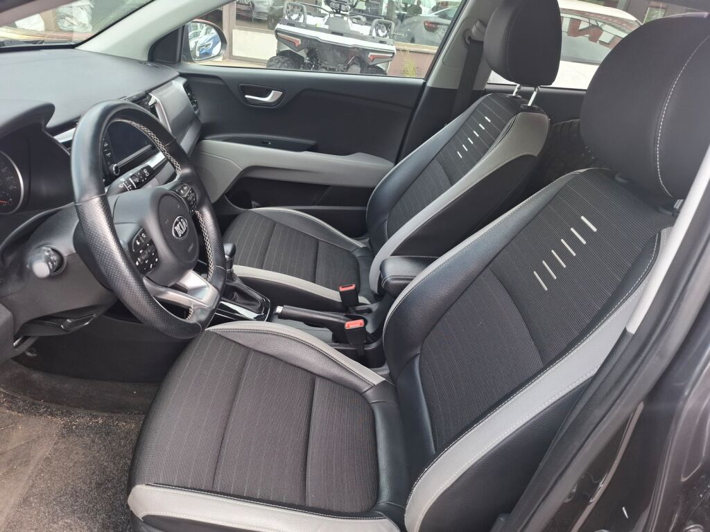 Kia Stonic 2020 Harmaa