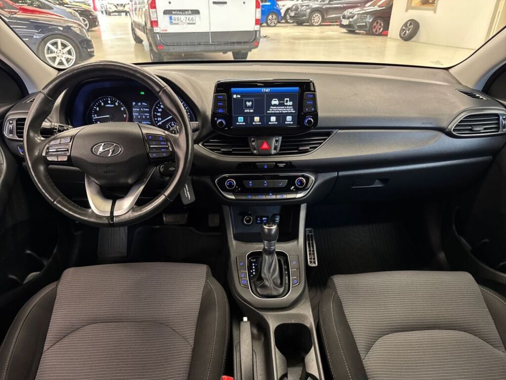 Hyundai i30 Hatchback 2020 Valkoinen
