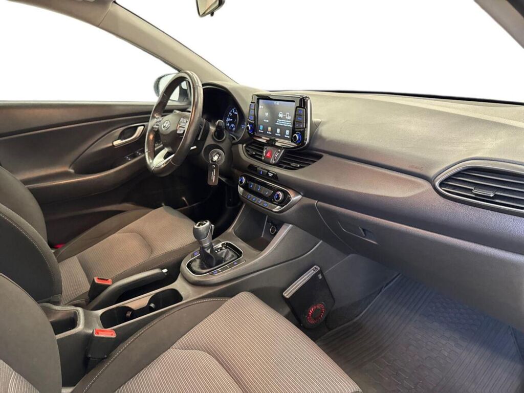 Hyundai i30 Hatchback 2020 Valkoinen