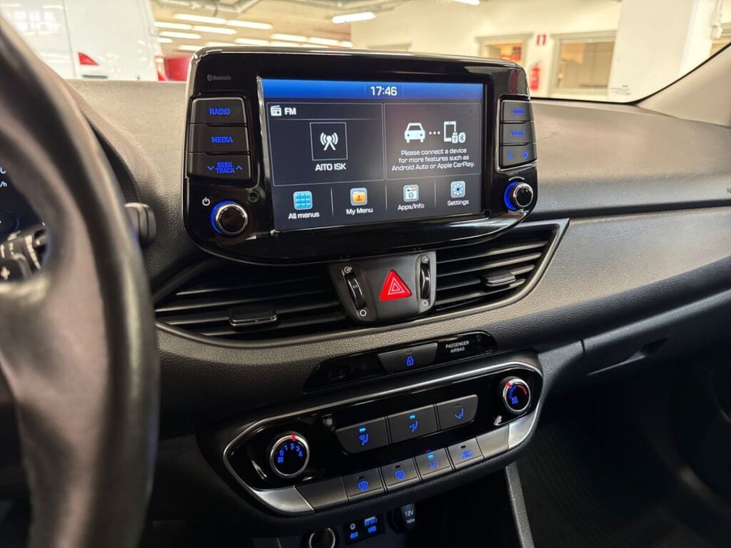 Hyundai i30 Hatchback 2020 Valkoinen
