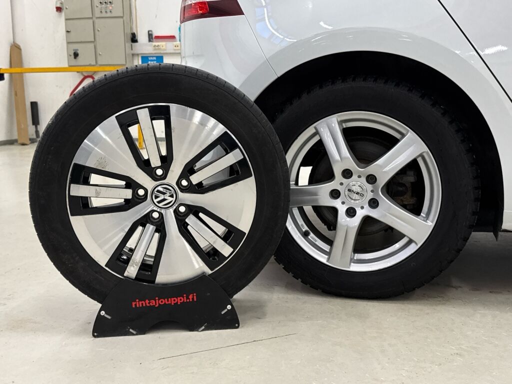 Volkswagen Golf 2015 Valkoinen