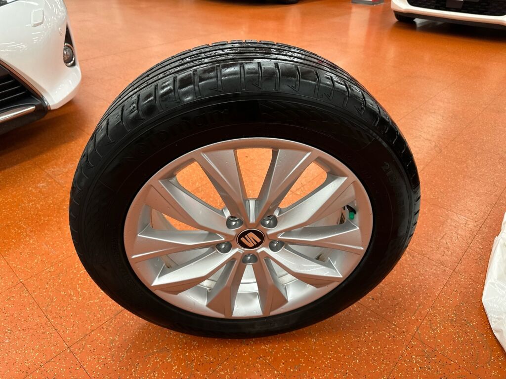 Seat Ateca 2020 Harmaa