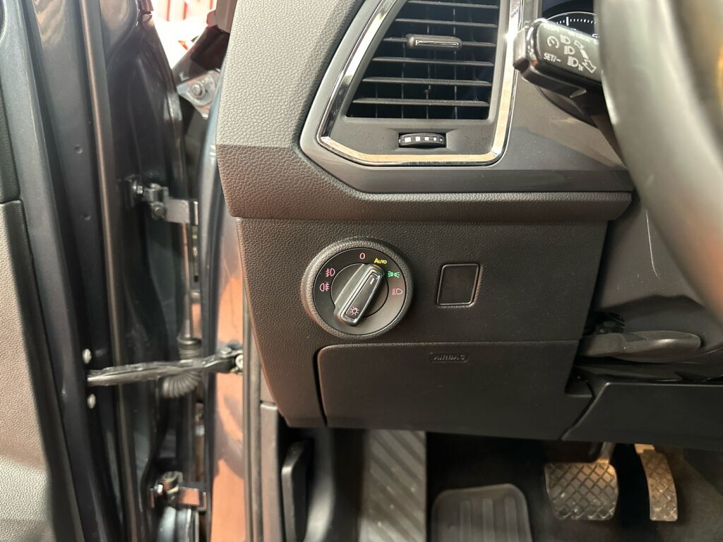 Seat Ateca 2020 Harmaa