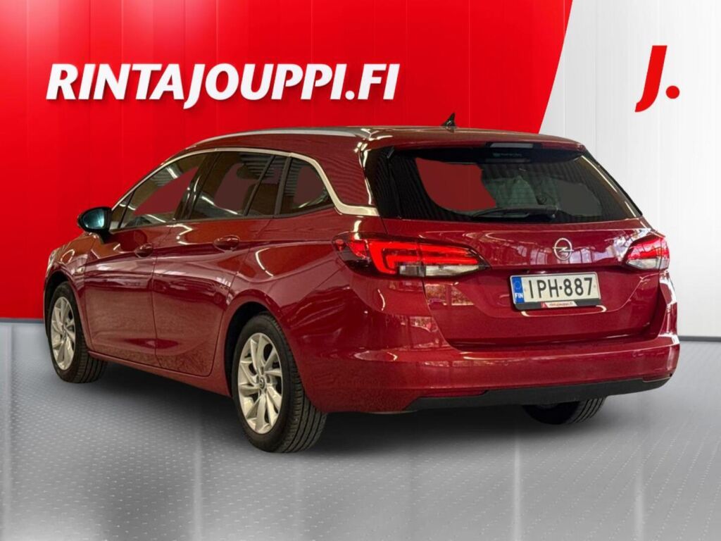 Opel Astra 2020 Punainen