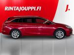 Opel Astra 2020 Punainen