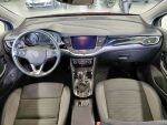 Opel Astra 2020 Punainen