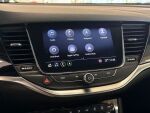 Opel Astra 2020 Punainen