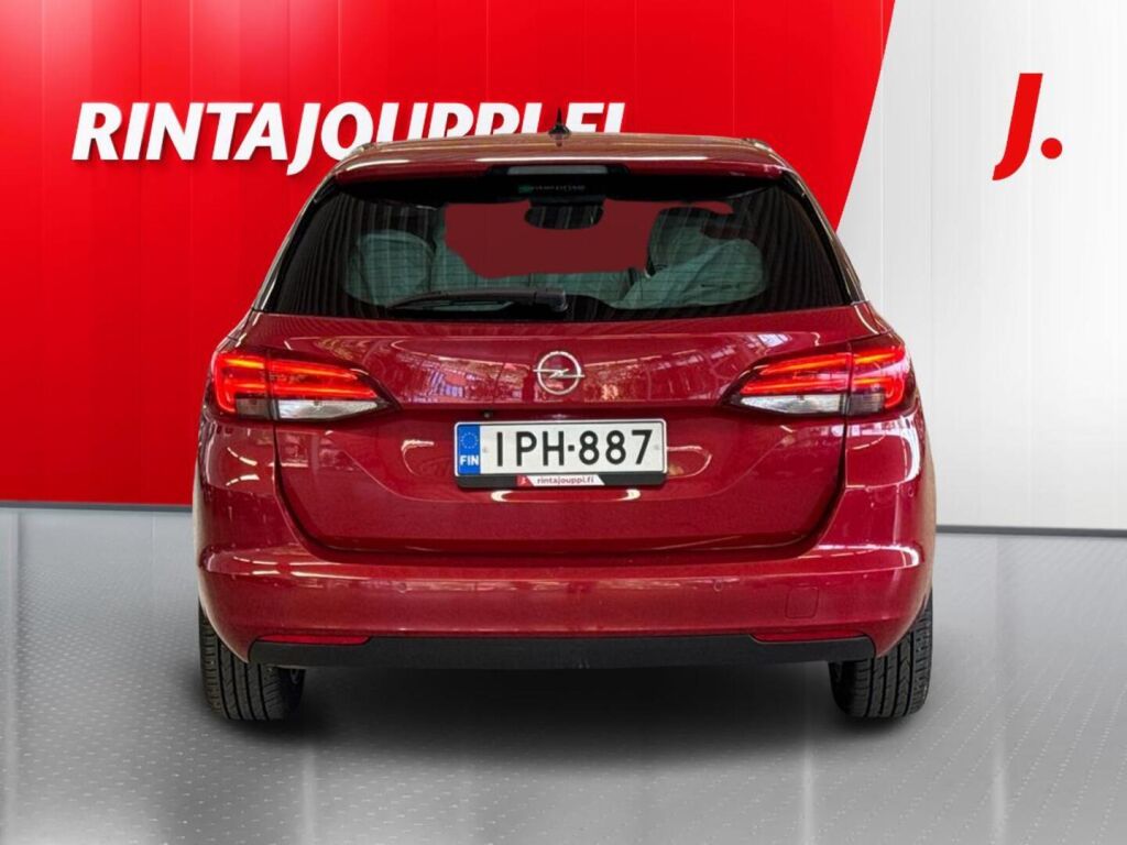 Opel Astra 2020 Punainen