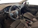 Opel Astra 2020 Punainen