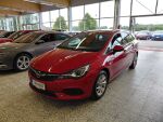 Opel Astra 2020 Punainen
