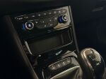 Opel Astra 2020 Punainen