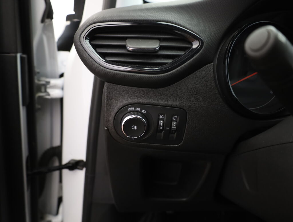 Opel Crossland 2022 Valkoinen