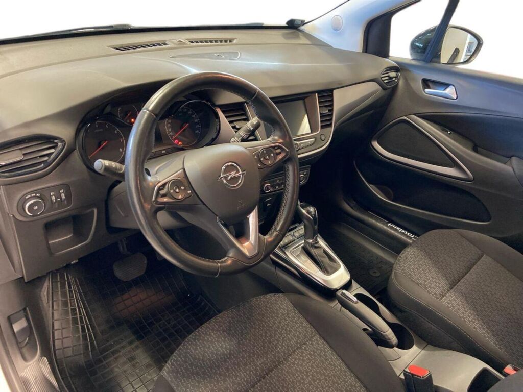 Opel Crossland 2022 Valkoinen