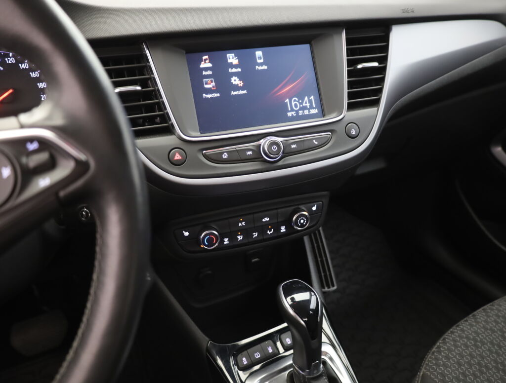 Opel Crossland 2022 Valkoinen