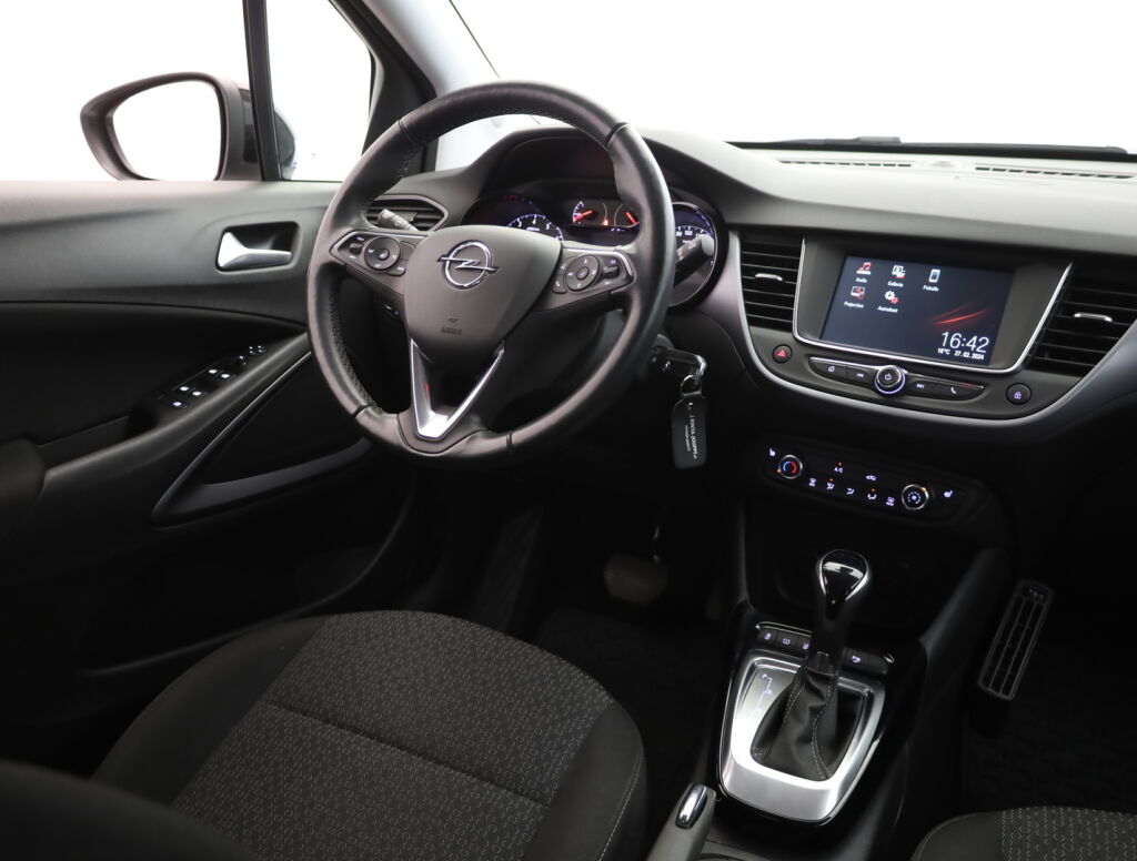 Opel Crossland 2022 Valkoinen