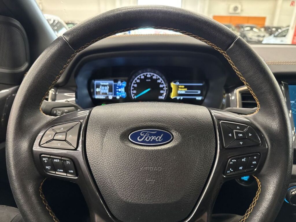 Ford Ranger 2022 Musta