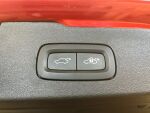 Volvo V60 2022 Punainen