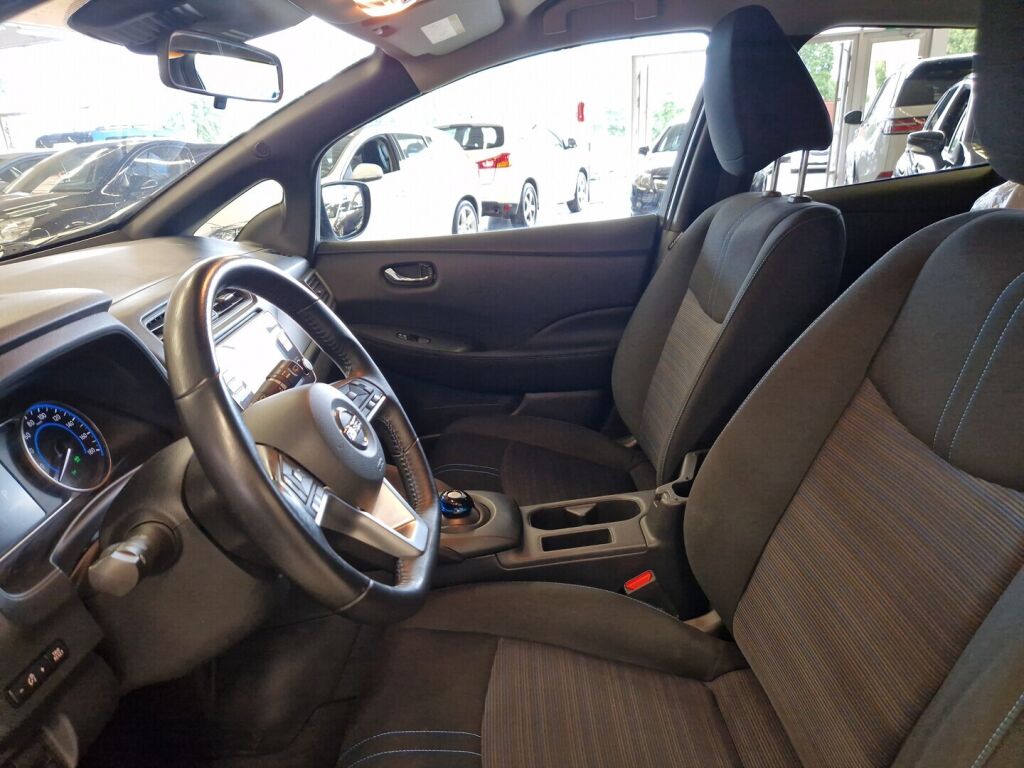 Nissan Leaf 2022 Valkoinen