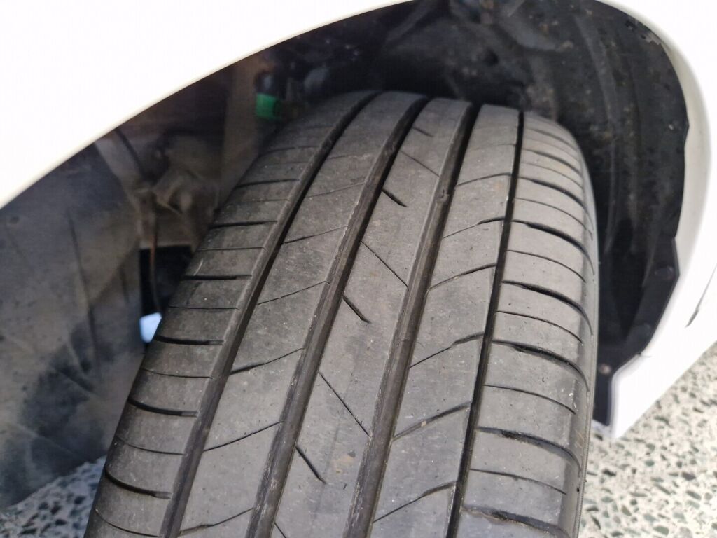 Nissan Leaf 2022 Valkoinen