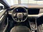 Skoda Octavia 2022 Musta