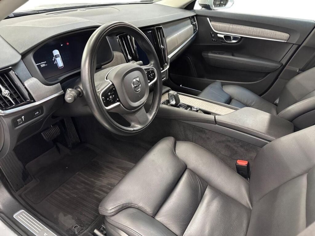 Volvo V90 Cross Country 2022 Harmaa