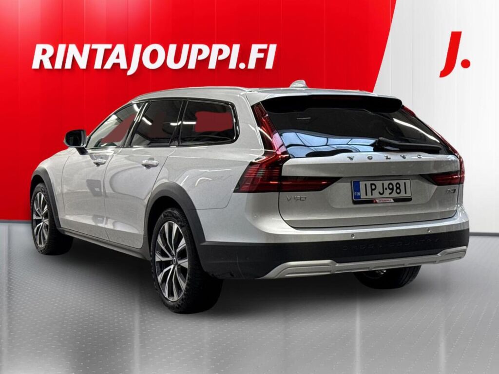 Volvo V90 Cross Country 2022, kuva 3/36