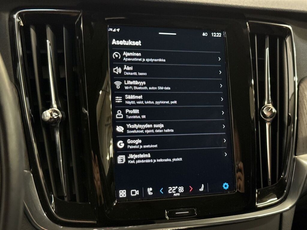 Volvo V90 Cross Country 2022 Harmaa