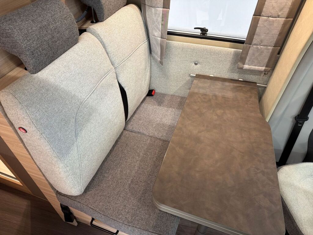 Knaus VAN TI 650 4x4 2019 Valkoinen