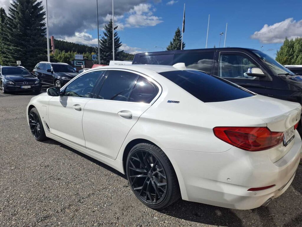 BMW 530 2019 Valkoinen
