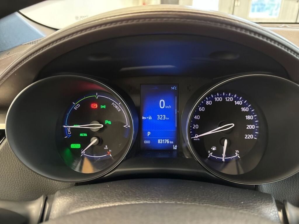 Toyota C-HR 2017 Harmaa