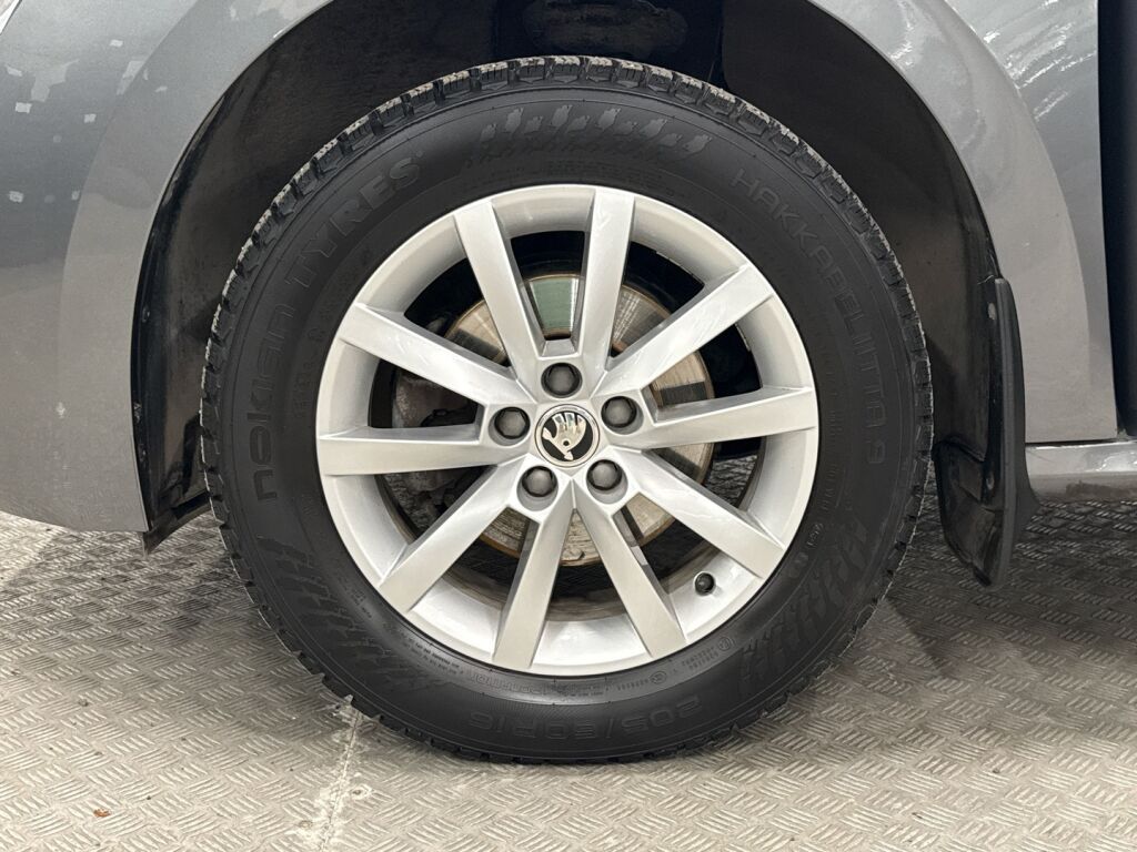 Skoda Kamiq 2022 Harmaa