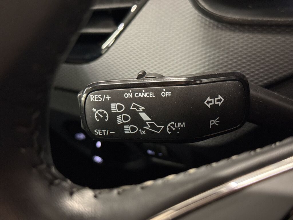 Skoda Kamiq 2022 Harmaa