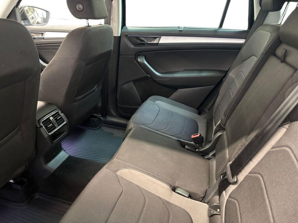Skoda Kodiaq 2022 Musta