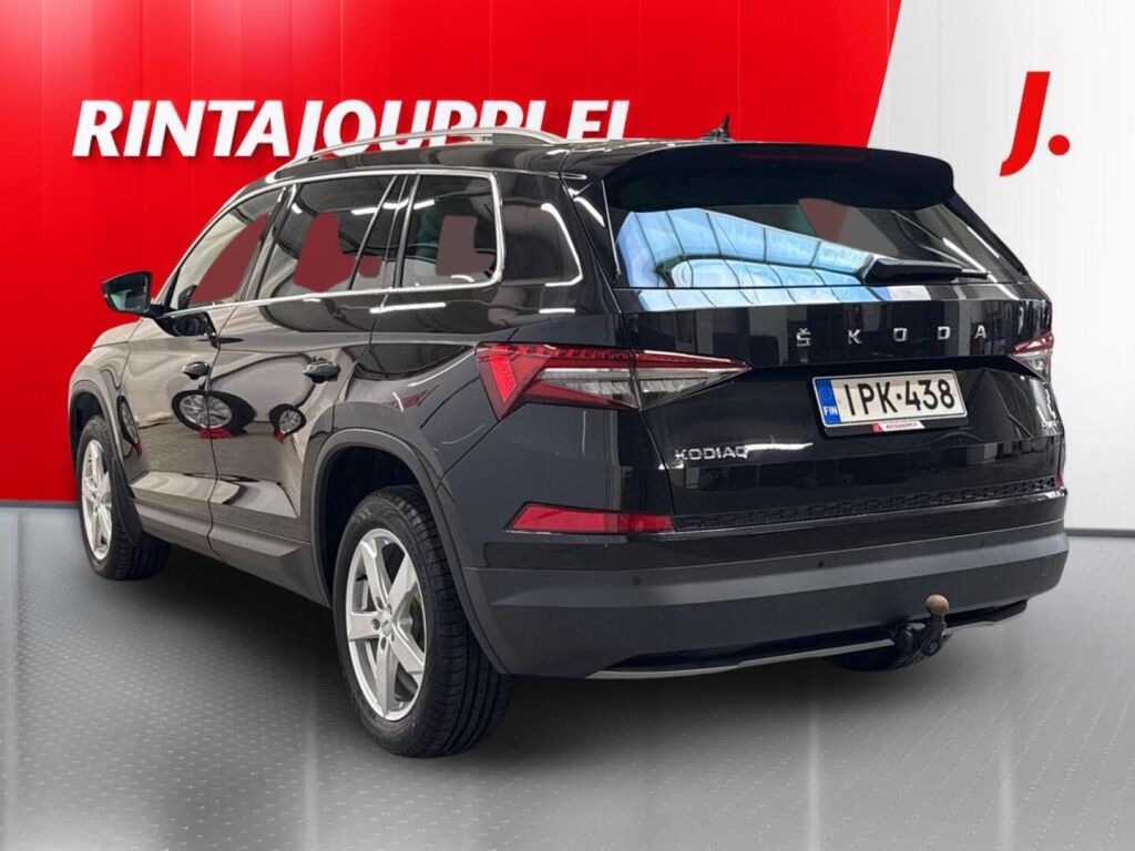 Skoda Kodiaq 2022 Musta
