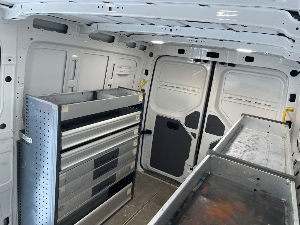 Volkswagen Crafter 2017 Valkoinen