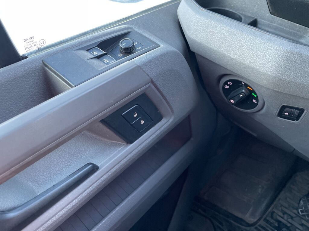 Volkswagen Crafter 2017 Valkoinen