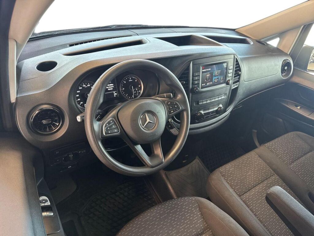 Mercedes-Benz Vito 2022 Sininen