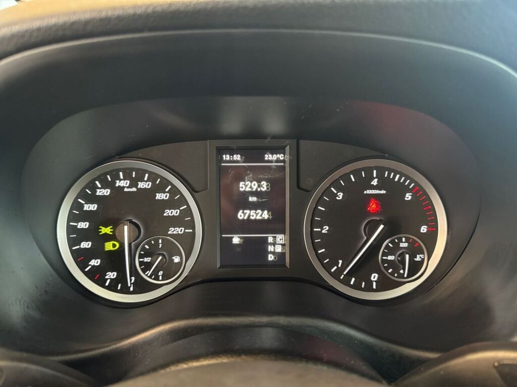 Mercedes-Benz Vito 2022 Sininen