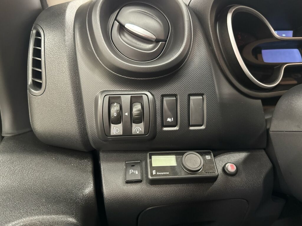 Renault Trafic 2022 Harmaa