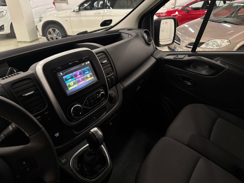 Renault Trafic 2022 Harmaa