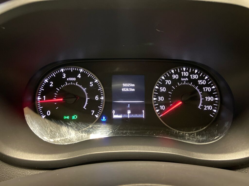 Renault Master 2022 Musta