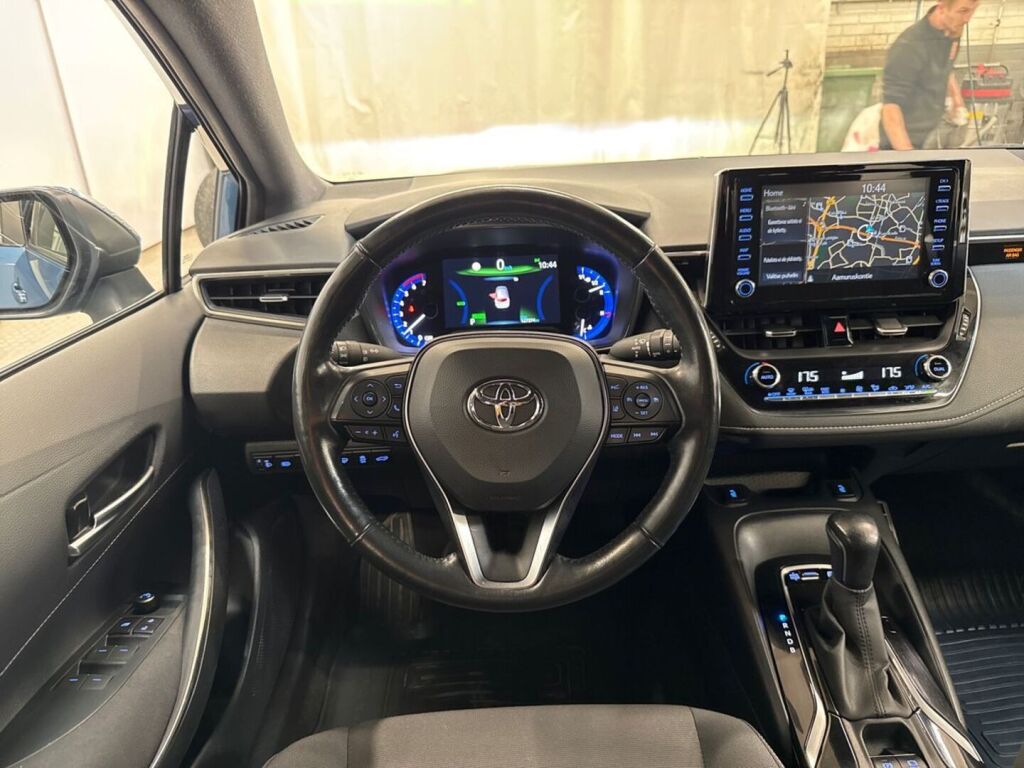 Toyota Corolla 2022 Sininen