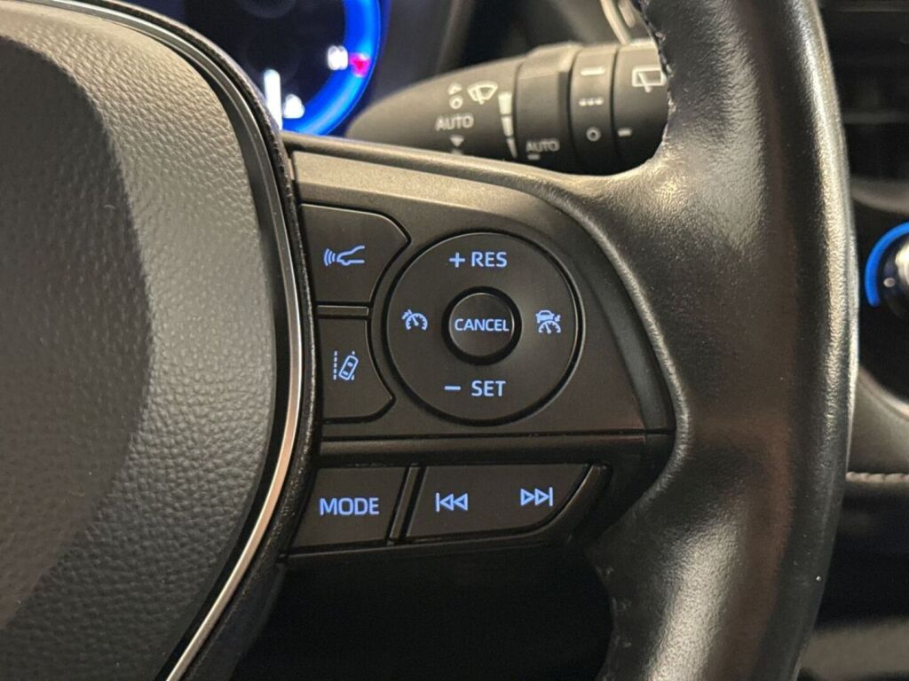 Toyota Corolla 2022 Sininen