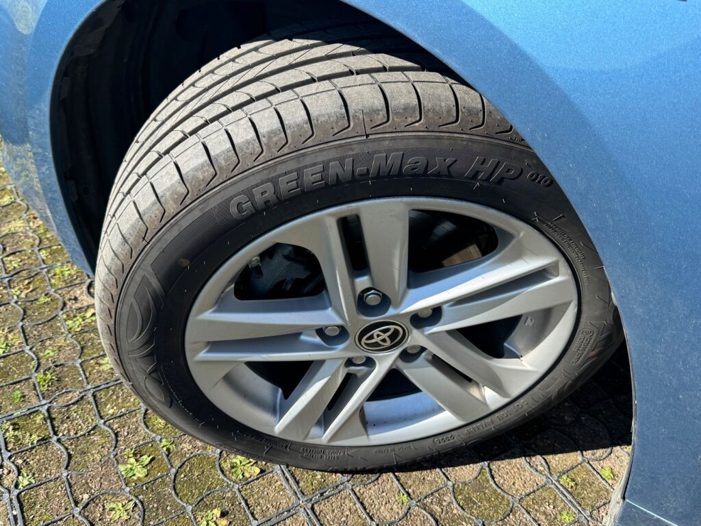 Toyota Corolla 2022 Sininen